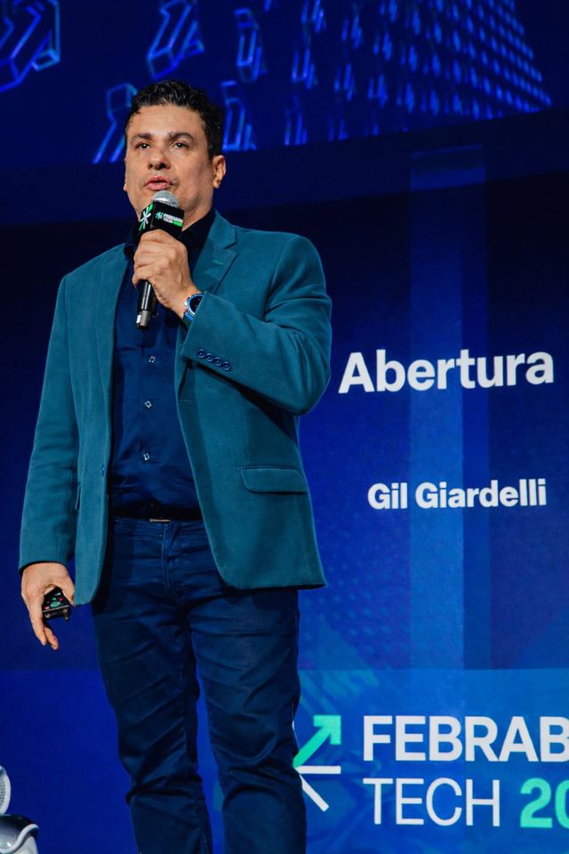 Retrato de Gil Giardelli